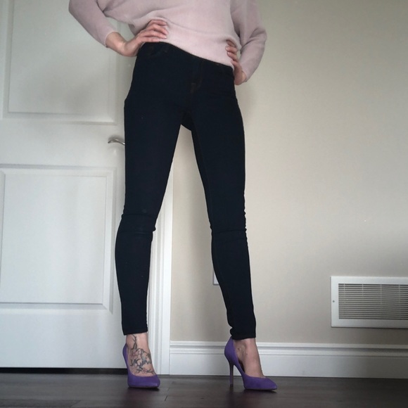 JBrand Skinny Jeans Mid Rise in Ink - Picture 3 of 13